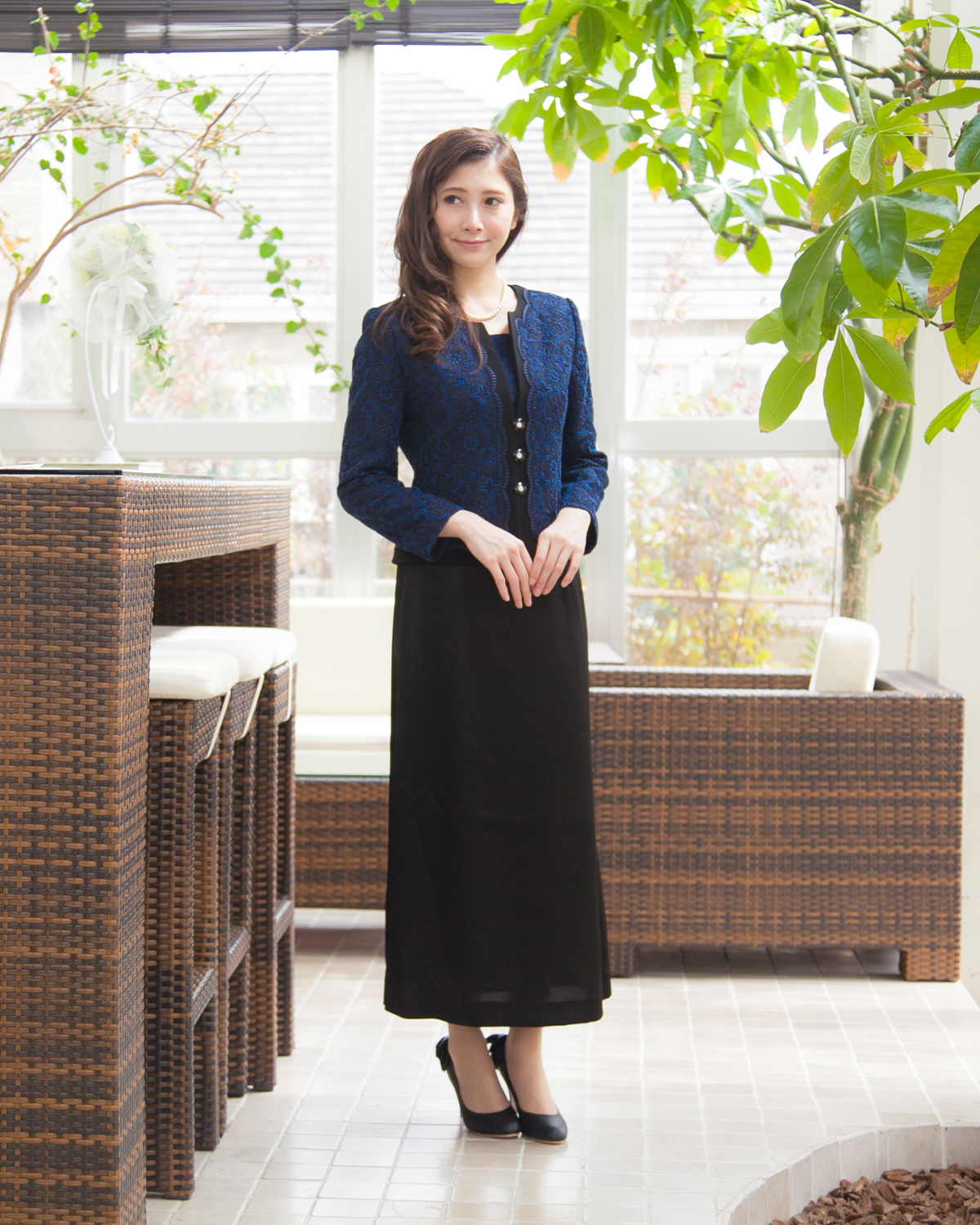 国産レースのカラーフォーマル